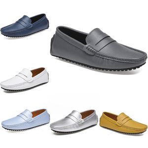 2021 scarpe da guida casual da uomo in pelle doudou suola morbida moda nero navy bianco blu argento giallo grigio calzature all-match pigro transfrontaliero 38-46 quarantanove