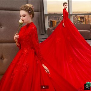 2021 Saudiarabisk röd spets muslim bröllopsklänning långärmad vintage prinsessa bollkakor brud klänningar kapell elegant korsett plus storlek blygsamma brudklänningar