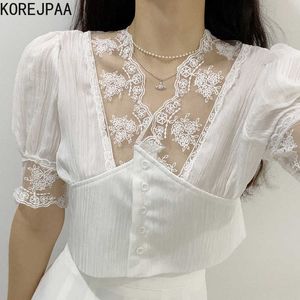 Korejpaa Kvinnor Skjorta Sommar Elegant Temperament V-Neck Lace Hollow Crochet Stitching Single-Breasted Puff Sleeve Blusar 210526