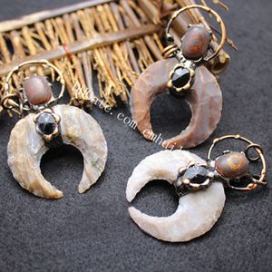 Natural Ágata Índica Moon Electroformed Cobre Tibetano Eyes Dzi Pingente Amuleto Mão Esculpida Cruzado Áspero Gemstone Chamante Charme Para Novos Começos Felicidade Boa sorte