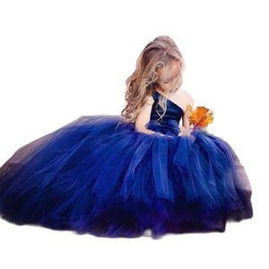 Przypadkowe sukienki Dark Blue Tulle Kwiat Kwiat Dziewczyna na ślub ramię Korowody Dziewczyny ed jako koronki na party dziecięcego