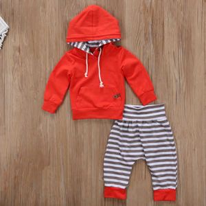 Recém-nascidos infantil menino menina roupas conjuntos de listra com capuz tops de manga comprida calças de roupa conjunto G1023