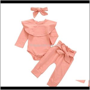 赤ちゃん、子供のマタニティ3ピースの赤ちゃんの女の子服ファッション生まれた幼児セットコットンTシャツパンツヘッドバンドの秋の幼児の衣装女の子の服