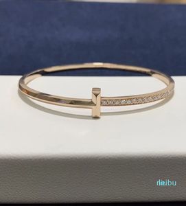 Fashion Love Metal Feeling Bracciale La ragazza gioiello con diamanti incastonati Regalo di coppia Gioielli firmati Oro rosa 18 carati Qualità top della linea