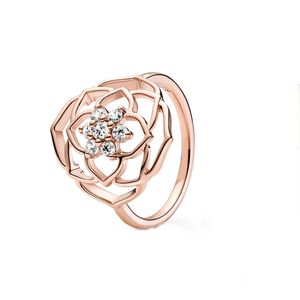 2021 Mother's Day Rose Gold Plated Ring 925 Sterling Silver Jewelry Flower Petals Statement Rings For Women 189412C01