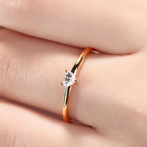 Küçük Kalp Şeklinde Yüzükler Kadınlar Için Altın Renk Düğün Nişan Yüzüğü Jewellry Zirkon Romantik Moda Takı