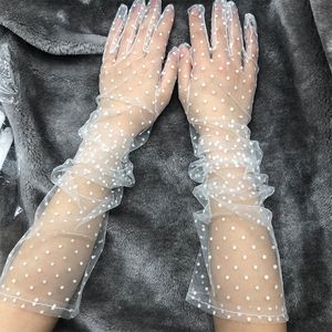 Neue 1 Paar Frauen kurze Tüllhandschuhe 60 cm dehnbarer Spitzenflecken Vollfäpse Fäustlinge Mesh Semi -Sheer -Handschuhe Braut Braut Hochzeit Handschuhe