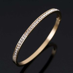 Mode Runde Kristall Edelstahl Armbänder für Frauen Freunde Geschenke Luxus Strass Manschette Armreif Paar Hochzeit Schmuck Q0719