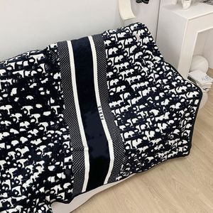 150x200 cm Zacht zwart designer deken manta fleece gooit sofa bed vliegtuig reizen plaids handdoek dekens luxe cadeau voor kind volwassene