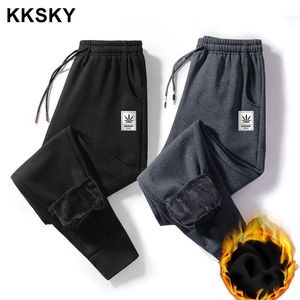 KKSKY MENS Warm Sweatpants Bomull Tjocka Byxor Vinter Oversized Joggers Man Kläder StreetWear Sport Fashion Trouser 8XL 211112