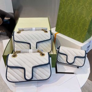 Projektantka torby na ramię na ramię luksusowy korpus wysokiej jakości prawdziwy skórzany złoty łańcuch 17 Style różnych kolorów z oryginałem