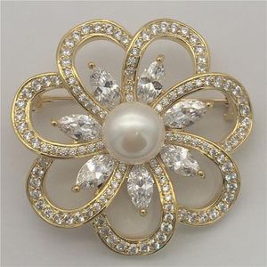 Pins, broches por atacado Estilo fascinante Áustria Zircon Inlay Círculo Flor FW Branco Pearl Broche Cachecol Clipes Peito Pingente