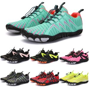 2021 Four Seasons Five Fingers Sports Scarpe sportive Net Net Extreme Simple Running, Cycling, Excuking, Green Pink Black Rocce Crampicing 35-45 Seventy Tue