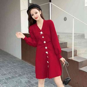 Women Personality Diamonds Button Decorate Knitted Party Fall Spring V Neck Long Sleeve Bottoming Sweater Dress 210416