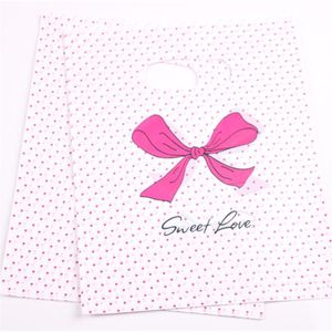 Novo design atacado 100 pçs / lote 20 * 25 cm rosa doce amor sacos de embalagem para t-shirt sacos de compras plásticas com ponto