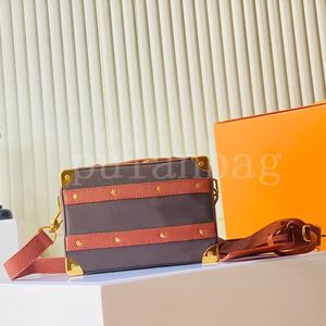 الكلاسيكية مصمم الرجال خمر حقيبة crossbody المعادن الركن برشام حقائب محفظة جلدية رسول حقائب الكتف أزياء الرجال حقيبة يد محفظة حقائب اليد