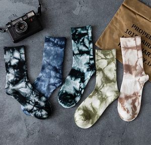 Neue Mode Paare Männer und Frauen Socken Baumwolle Bunte Vortex Tie-dye Harajuku HipHop Skateboard Lustige Glückliche Unkraut Rohr socken