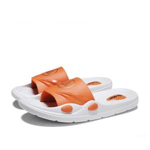 2021 Ankomst sommar tofflor flip-flops en flip-flop mode mjuk botten sandaler trendiga bekväma lätta strand skor män