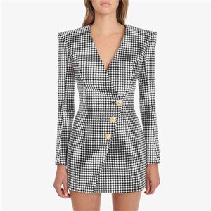 HIGH STREET est Designer Runway Dress Women's Long Sleeve V-neck Lion Buttons Embellished Houndstooth 210521