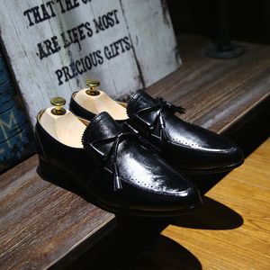Parti Severler Düğün İş Hotsale Erkek Düz Loafer'lar Vintage Ayakkabı Rahat Klasik Platformu Sneakers Deri Süet Luxurys Tasarımcılar
