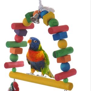 Andra Bird Supplies Naturliga Trä Papegojor Swing Toy Hammock Leksaker Med Färgglada Pärlor Parrot Parakeet Budgie Cockatiel Cage