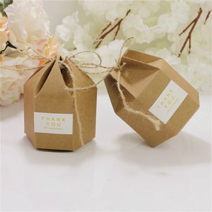Nowy Creative Kraft Paper Candy Gift Wrap Boxes Latarnia Sześciokąt Kształt Ślub Ślubny Favor Prezent Opakowania Chocolate Box Torby Q2