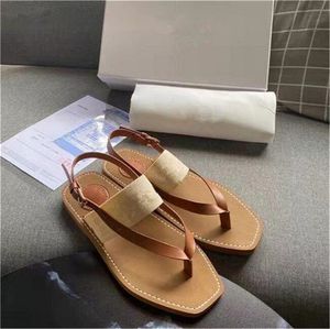 2022 Women Slippers Embroidered Cotton Platform Flip Flop Letter Canvas Flat Mules Lady Designer Sandals Summer Stylist Shoes Printed Slipper