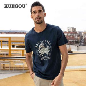 KUEGOU 100% Baumwolle Mode T-shirt Hohe Qualität Herren T-shirt Kurzarm Bad Crab Print Streetwear Sommer Top Plus Größe 90012 G1229