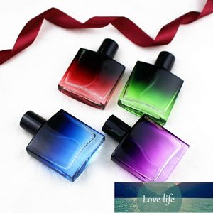 10pcs/lot 30ML Colorful Square Glass Perfume Bottle With Sprayer Refillable Empty Travel Spray Cosmetic Container