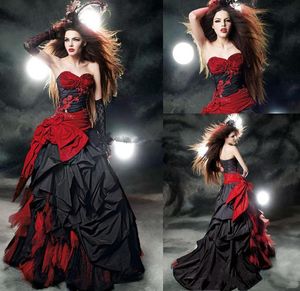 黒と赤のゴシック2021のウェディングドレス控えめな恋人のフリルサテンレースアップバックコルセットトップボールガウンブライダルドレス