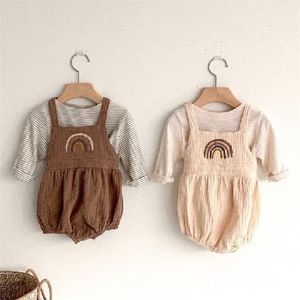 夏の幼児の赤ちゃんガールズブレースレインボーロンパース+縞模様のTシャツ服セット子供女の子服スーツ210521
