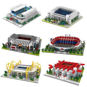 Architettura Blocco Old Trafford Campo da calcio Giocattolo Nou Camp Stadium Building Milano Micro Blocchi Mattoni educativi Regali per bambini X0522