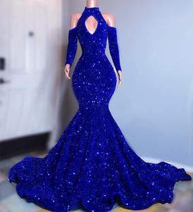 Sexiga sjöjungfrun kvällsklänningar från axeln Långärmad Sparkly Royal Blue Sequin African Black Girls Long Prom Engagement Dresses 2022