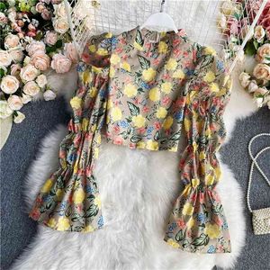Spring and Autumn Style Western-style Blouse Women French Retro Short Floral Puff Sleeve Stand Collar Shirt UK230 210507