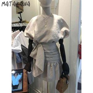 Matakawa Två Piece Set Kvinnor Korea Sommar Top O-Neck Kvinnors Blus + Pläterad Halvlängd Skirt Two-Pites Suit 210513