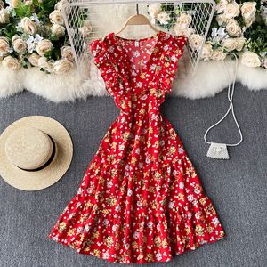 Elegant strand V-nacke Mid-Length Ruffles Sleeve Floral Chiffon Klänning Kvinnor Sommar Retro Slim High Waist Print A-Line 210420