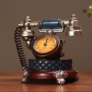 Bureaulijst Clocks Vintage Telefoon Model Klok Decoratie Kinderen Woonkamer 3D Art Hars Alarm Home Decor Christmas Gift