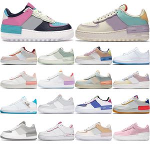 mit kostenlosen Socken Rabatt Männer Frauen Laufschuhe Sport Skateboarding Ones Schuh High Low Cut LX UV Pistazie Frost Star Sunset Pluse Outdoor Trainer Turnschuhe 5,5-11