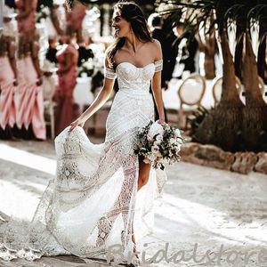 2022 Abito da sposa a sirena in pizzo all'uncinetto Sexy Sweetheart Abiti da sposa country rustici per la sposa da spiaggia Vintage FlowyBohemien senza schienale Abiti da sposa De Mariage