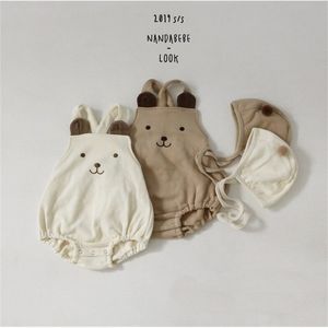 Tute da bretelle con ricamo orso carino in stile coreano con cappello per tute da neonato in cotone per bambini 210708