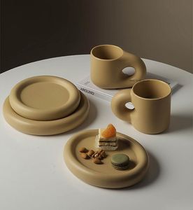 Mugs Nordic Ceramic Coffee Mug And Saucer Set Fat Handle Cup Couple Personality Cute Heat Insulation Milk Water Tea Tableware