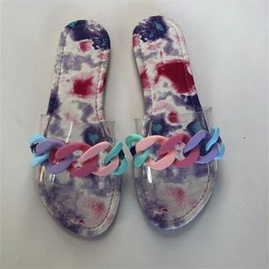 Seksowne Przezroczyste Sandały Kobiety Drukowanie Kwiaty Kapcie Letnie Otwórz Toe Łańcuch Slajdy Płaskie Sandal Moda Rainbow Flip Flops Outdoor Beach Casual Buty EU35-43 NO01