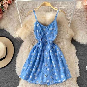 Summer Style Retro Girl Sweet Western Style Waist Thin Floral Sling Dress 210709