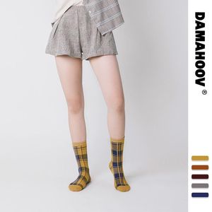 Heren sokken paar Schotse geruite herfst en winter warme kleuren morandi mode trend wilde katoenen dames buis mannen
