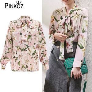 Fashion Designer Runway Camicetta Summer Women Bow Collar Lily Flower Stampa floreale Streetwear Elegante camicia rosa Top blusas 210421