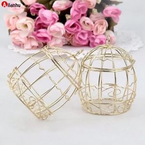 NOVO!!! Casamento Favor Caixa Europeia Estilo Gold Matel Boxes Romântico ferro forjado Birdcage Casamento Caixa de Doces Caixa de Tin Box Atacado WY32