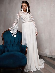 Graceful White Wedding Dress Lace Appliques Long Sleeves O Neck Bridal Gowns Lace Up Floor Length Robe de mariee