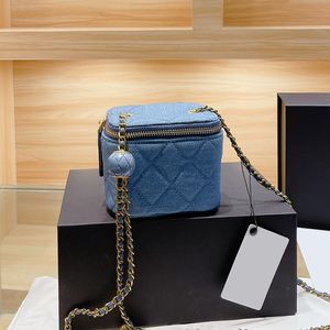 2022SS Lady damskie pudełko dżinsowe próżność torebki designerskie niebieskie kulki regulowane paski na ramię Mini/małe kosmetyczne złoto torebki crossbody crossbody 18c/12c