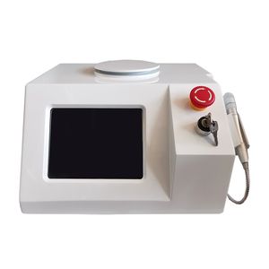 980nm Nagelbehandlingsanordning Ta bort röda blodstreckar Varicose Veins Removal Machine