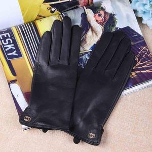 Sheepskin Gloves Female Autumn Winter Thermal Genuine Leather Touchscreen Fashion Simple Black Women Mittens TL27003-91